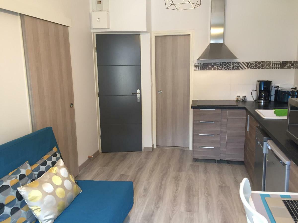 Les Meubles De Luchon - La Perle Bleue - Centre Luchon, Beau T2, 2 A 4 Personnes, Wifi Apartment Bagneres-de-Luchon Exterior photo